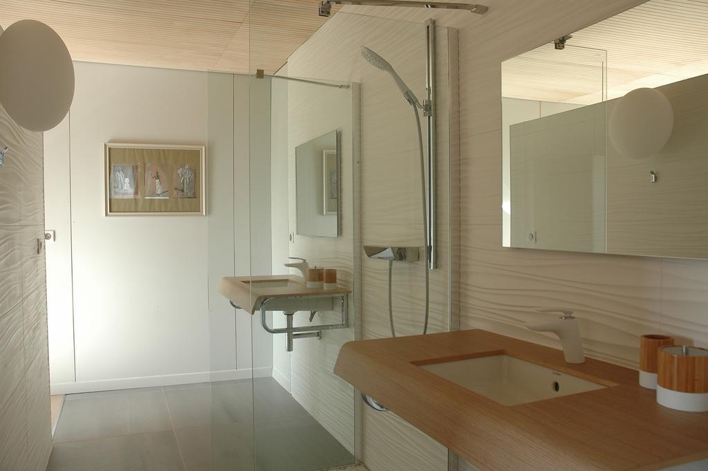 Chambre Lit King-Size avec Baignoire Spa